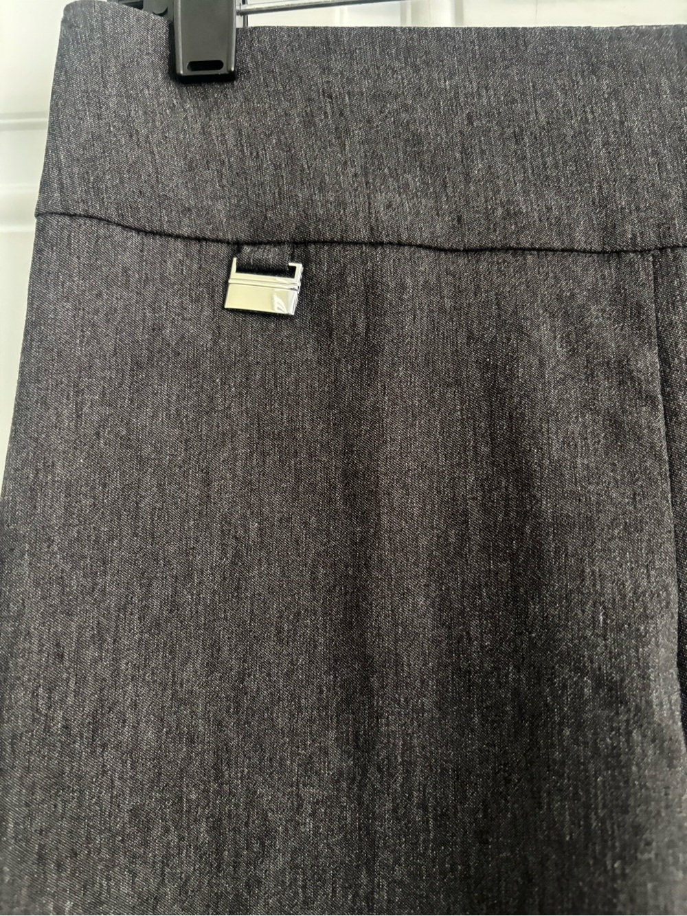 NWT Alfani Skinny Tummy Control Dark Charcoal Grey Pants, Size 4 - Picture 2 of 9